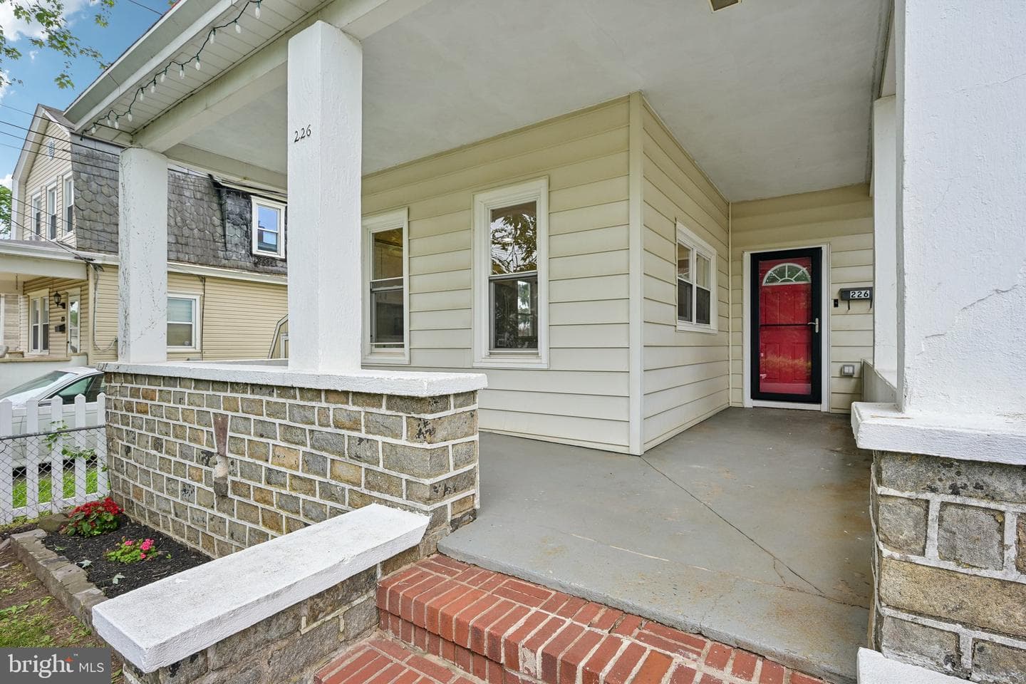 226 Robertson Avenue photo 52