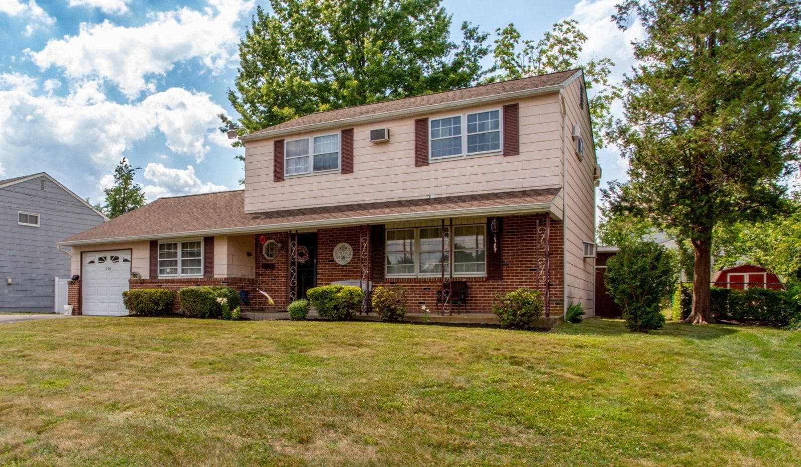 136 Wallace Drive, Warminster