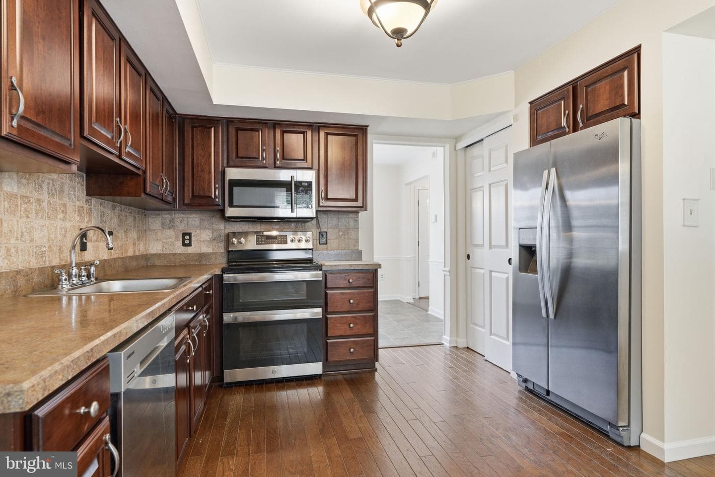 441 Stanford Road photo 12