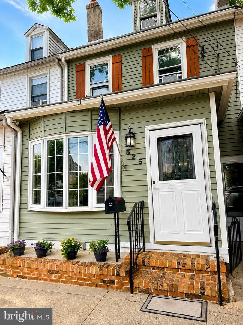 525 Locust Street photo 3