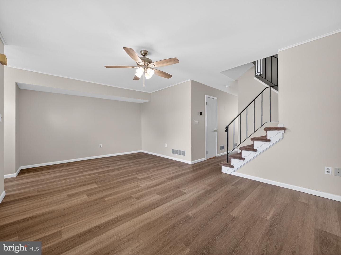 110 Laurel Court photo 9