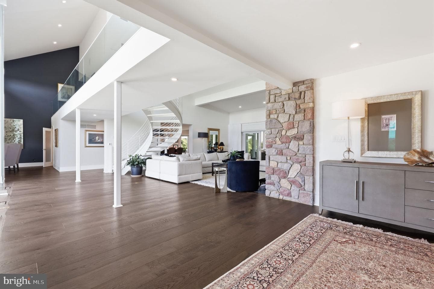 1088 Highland Road photo 11