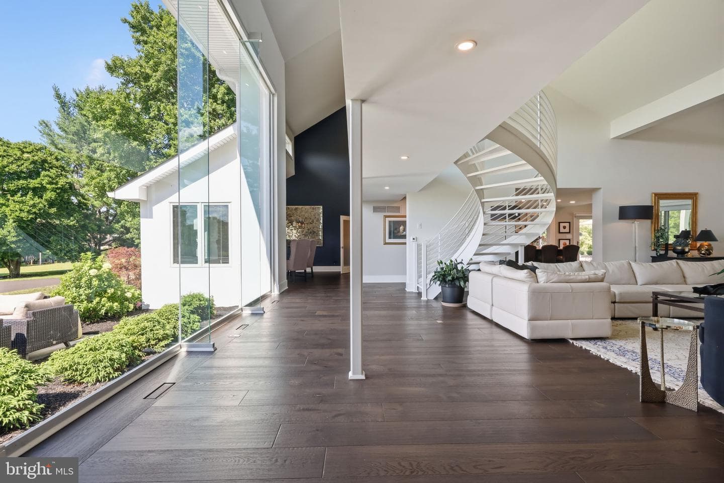 1088 Highland Road photo 12