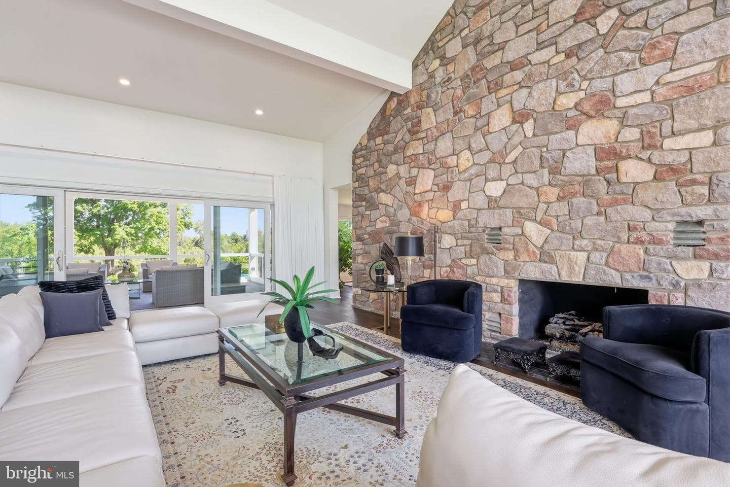 1088 Highland Road photo 15