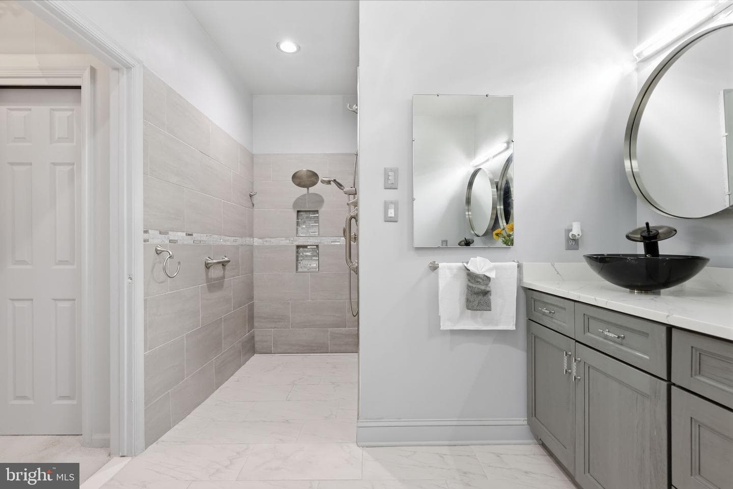 307 Starflower Lane photo 9