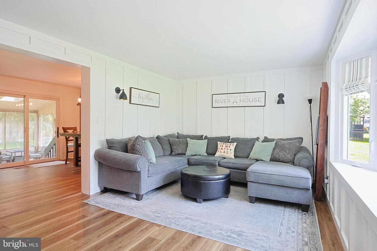 140 Longshore Avenue photo 6