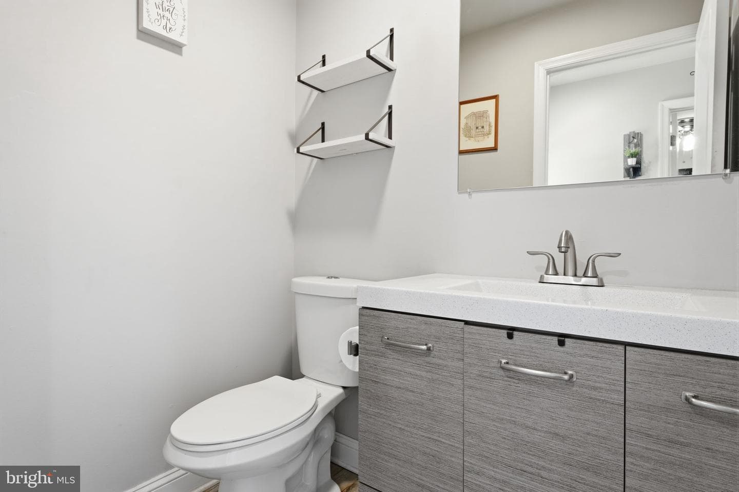 24 Idolstone Road photo 18
