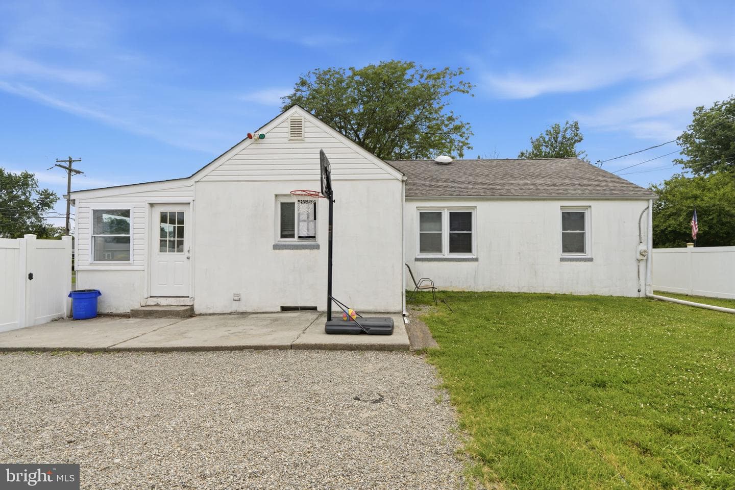 802 Fairview Avenue photo 29