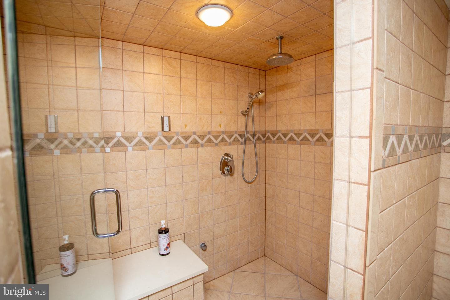 1 Hibbs Lane photo 45