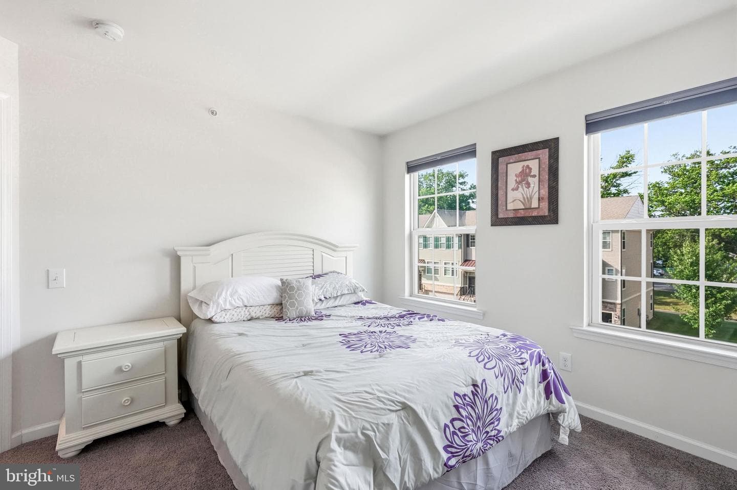 487 Rowan Street photo 36