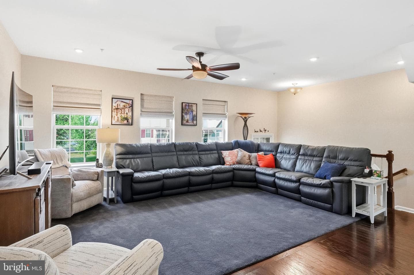 487 Rowan Street photo 7