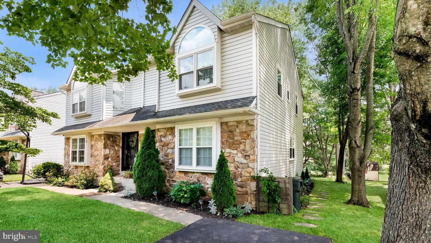 112 Sandy Ridge Drive, Doylestown