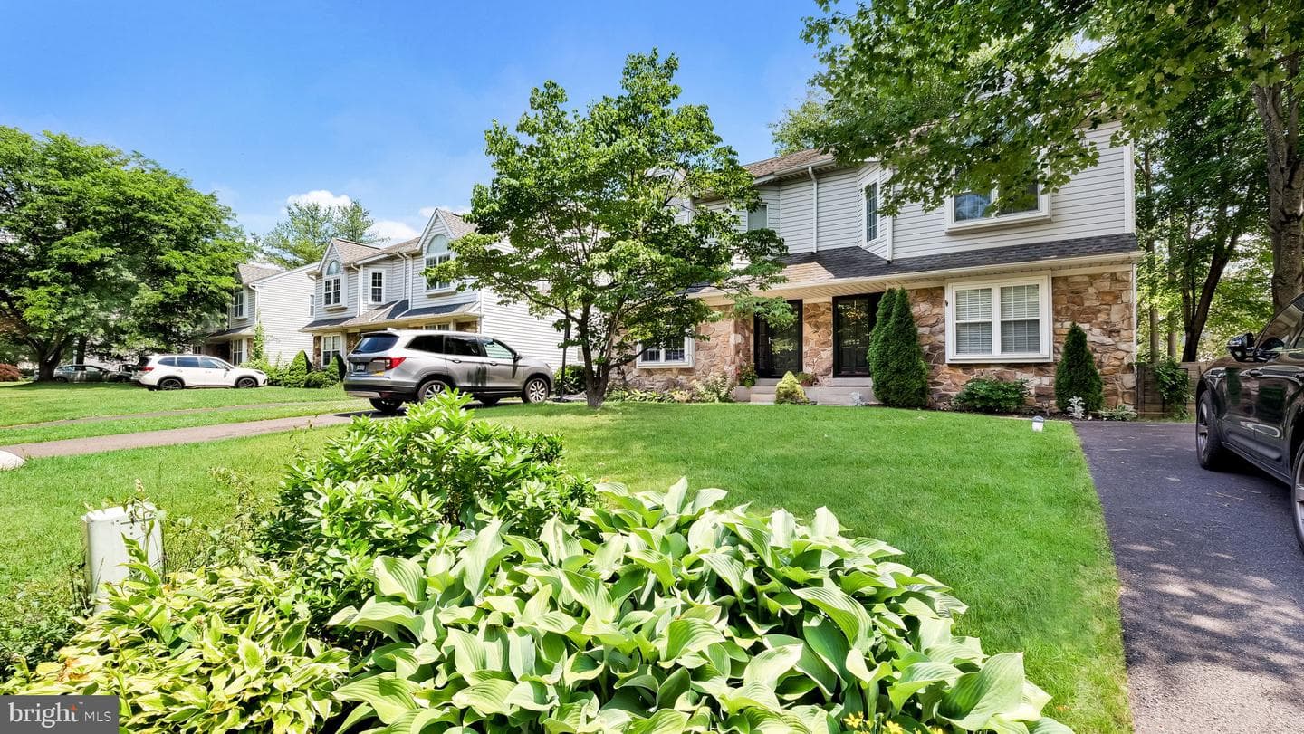 112 Sandy Ridge Drive photo 3