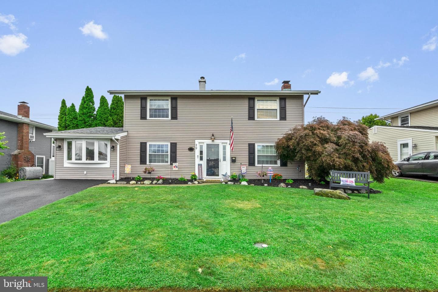 29 Tinder Road, Levittown