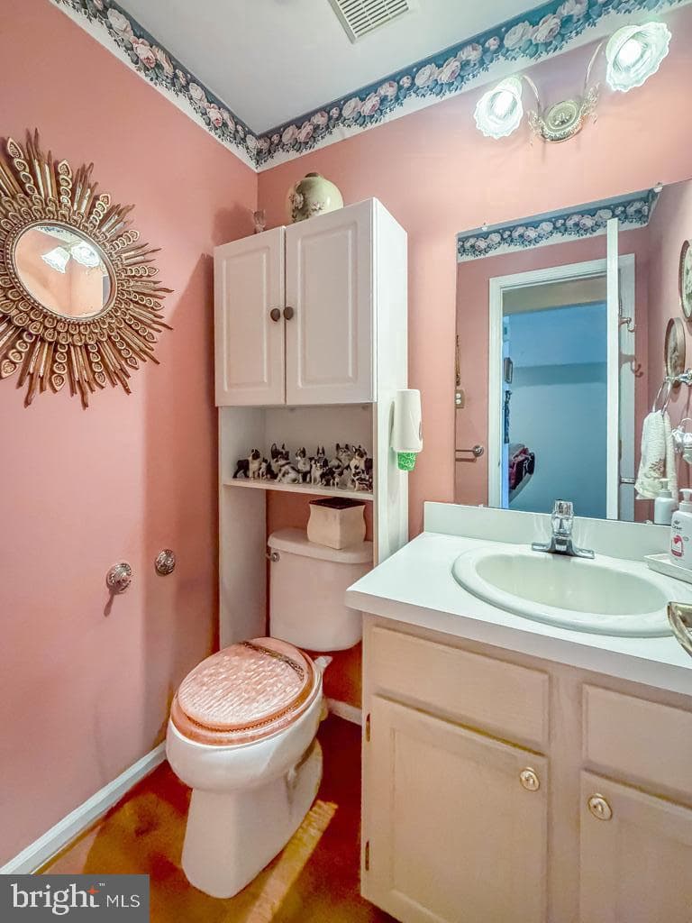 708 Harrowgate #66 photo 25