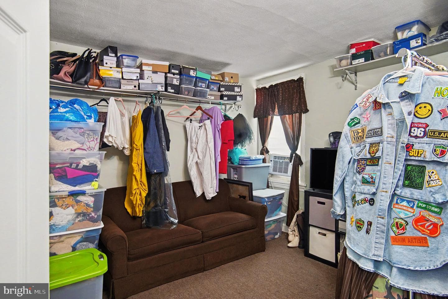 491 Pond Street photo 17