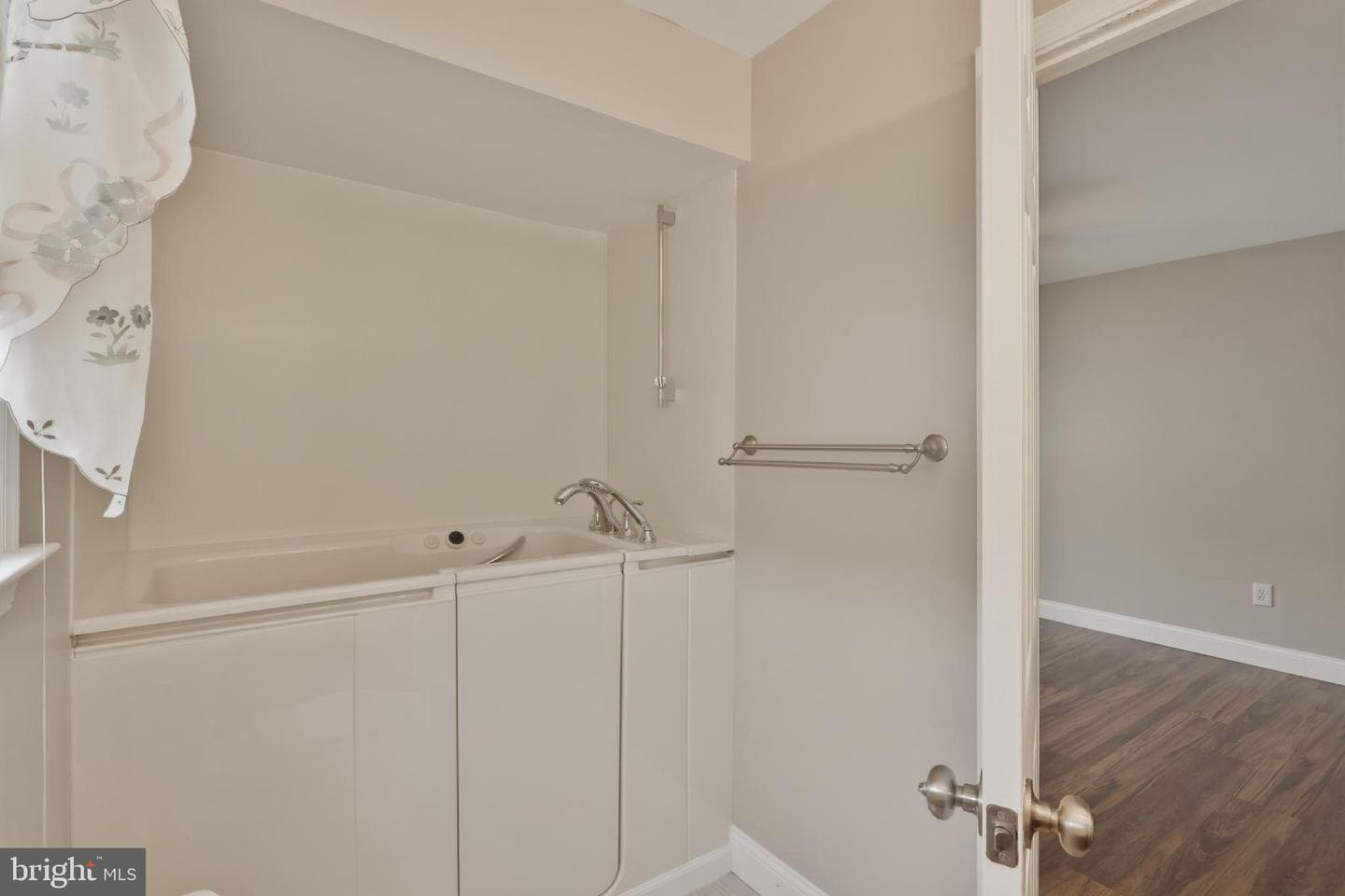 29 Hedgerow Drive photo 17