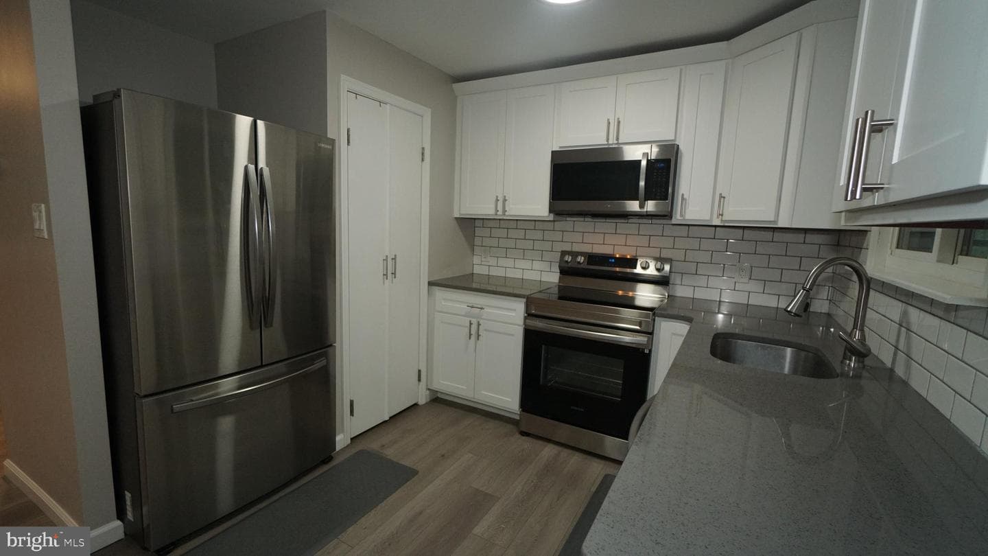 540 Western Avenue photo 5