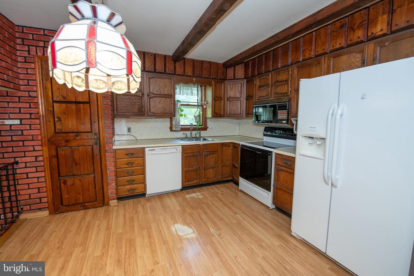 2527 Arrowhead Drive photo 17