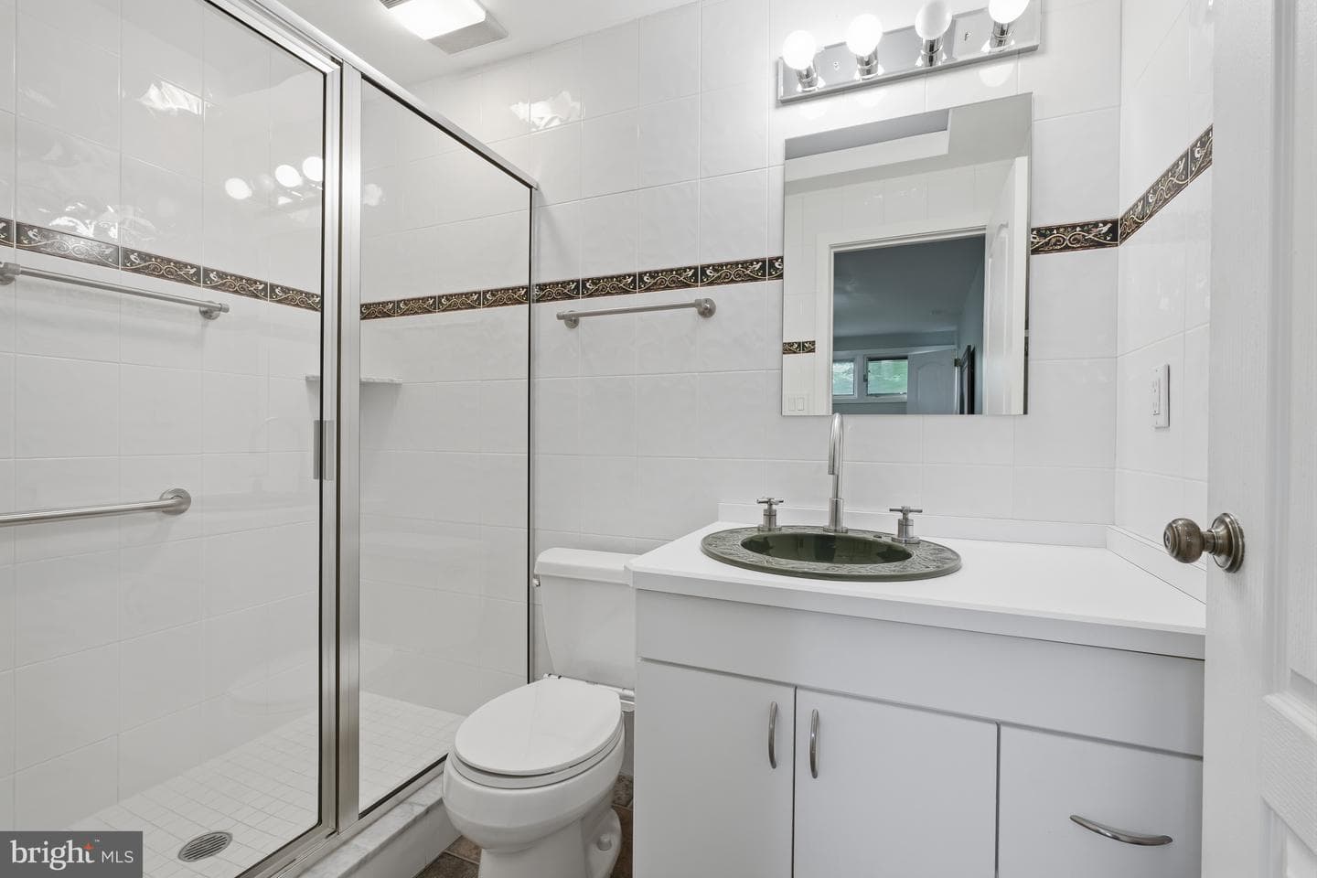775 River Road photo 35