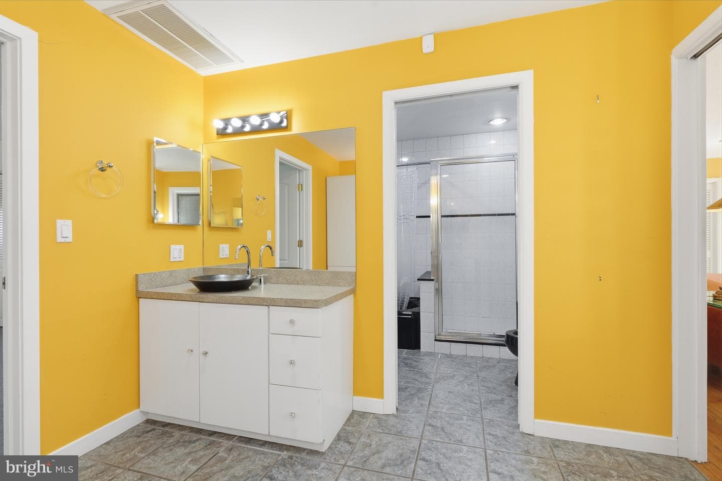 775 River Road photo 46