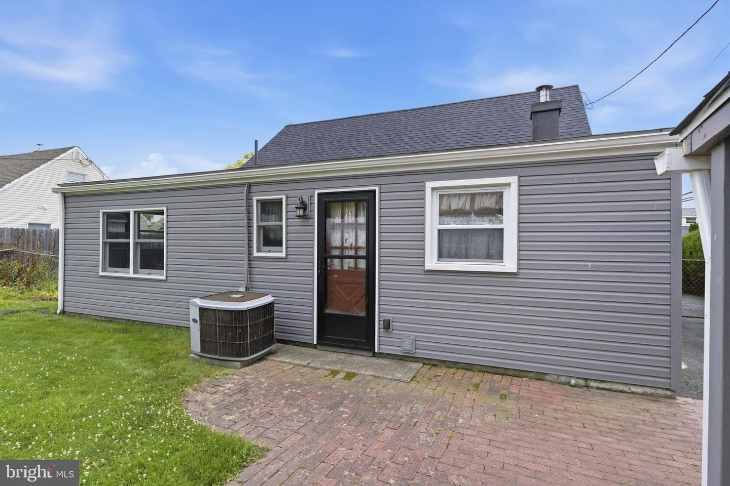 608 Benton Lane photo 31