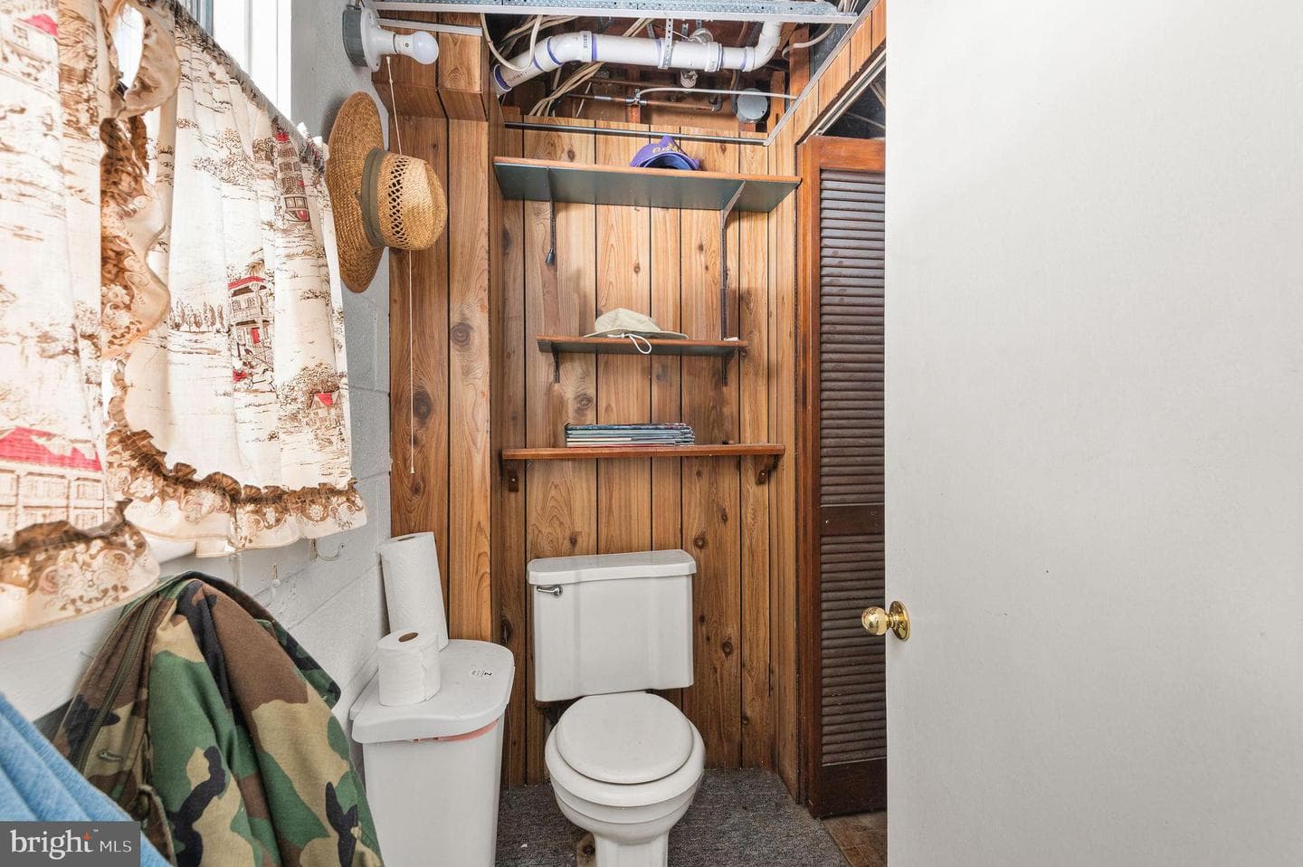 923 Carlin Drive photo 24
