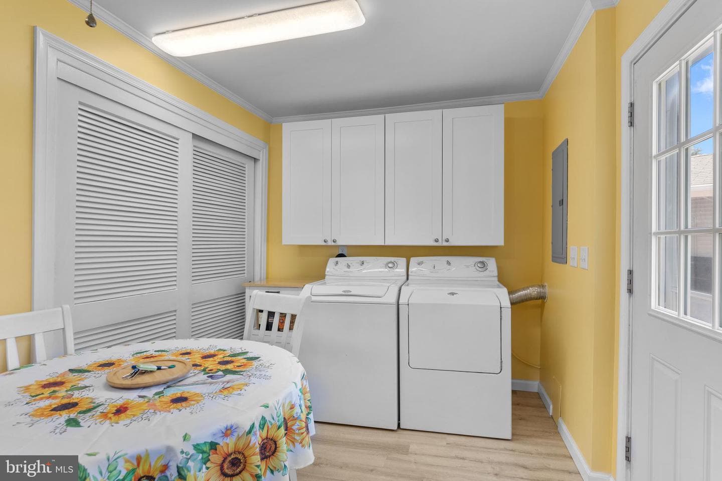 100 Bedford Road photo 7