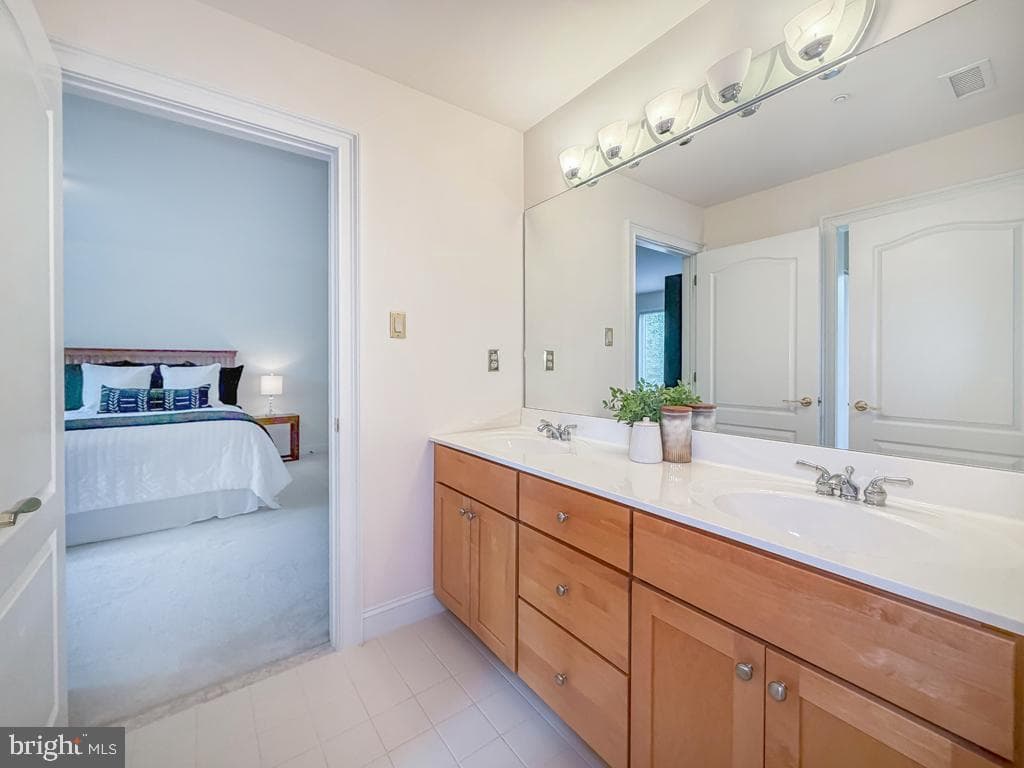 2212 Corson Lane photo 34