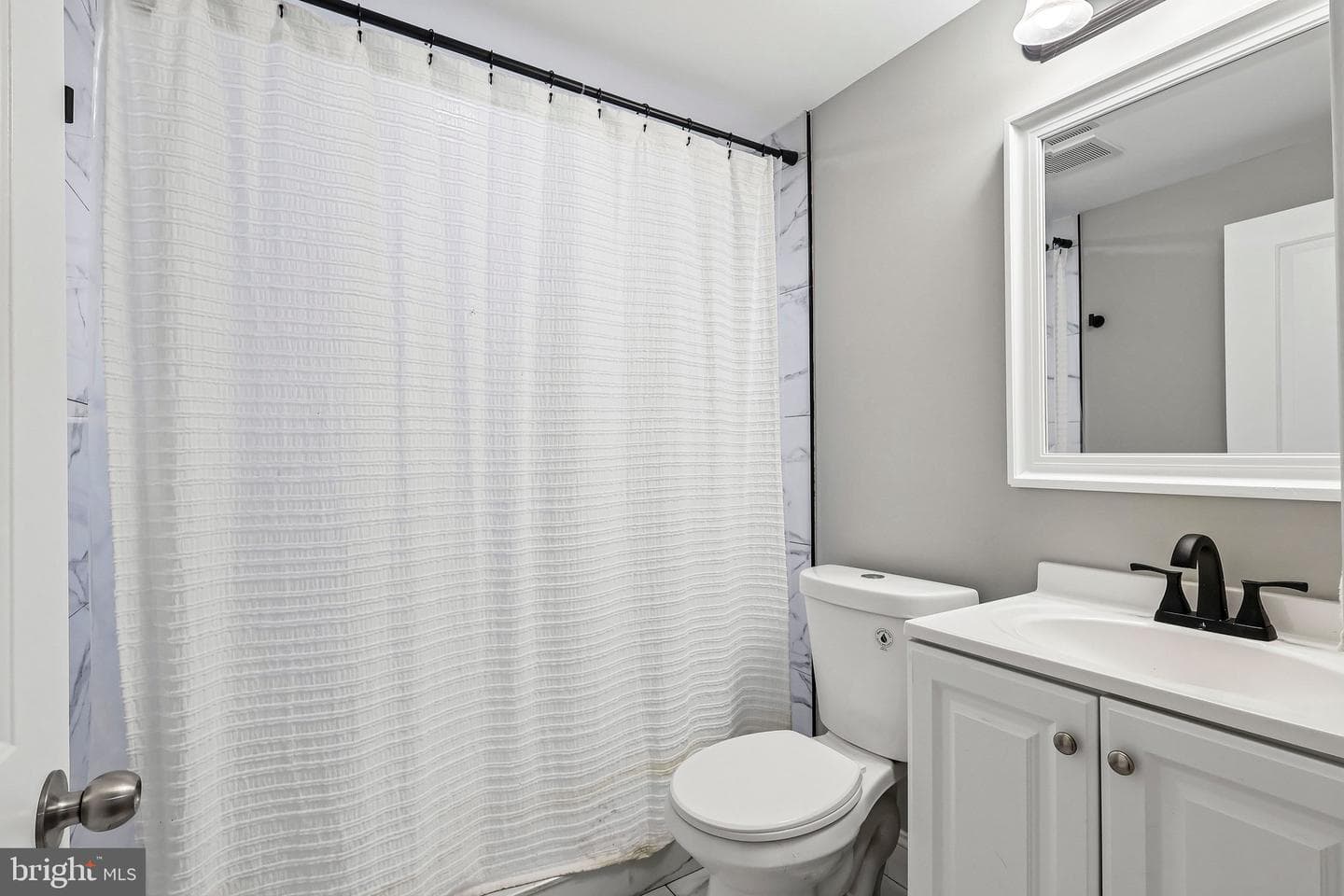 2129 Herblew Road photo 22