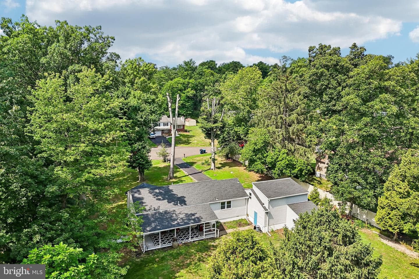 2129 Herblew Road photo 48