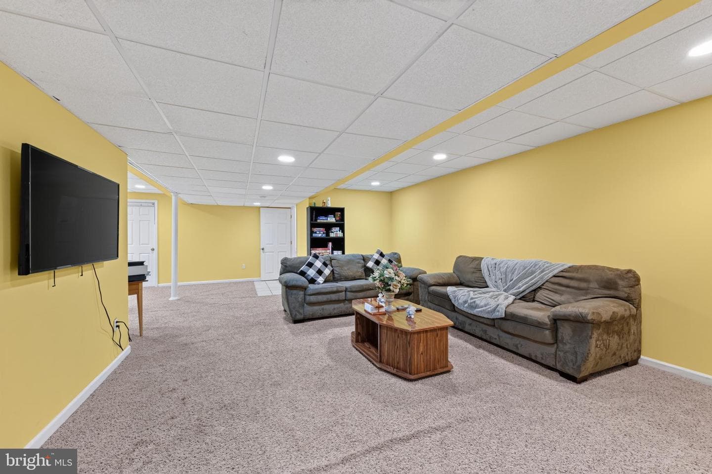 16 Amesbury Road photo 36