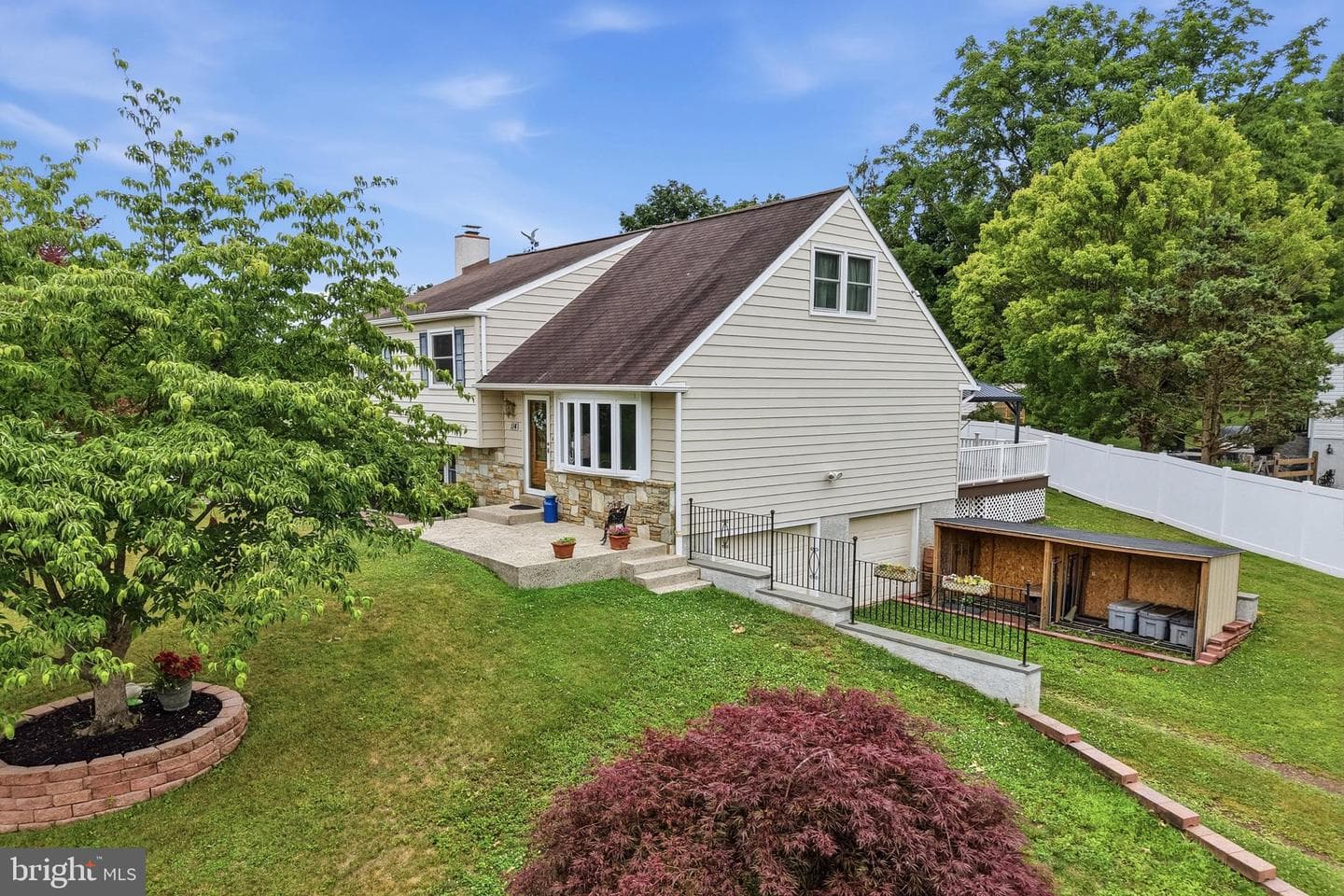 114 Dolly Lane photo 4