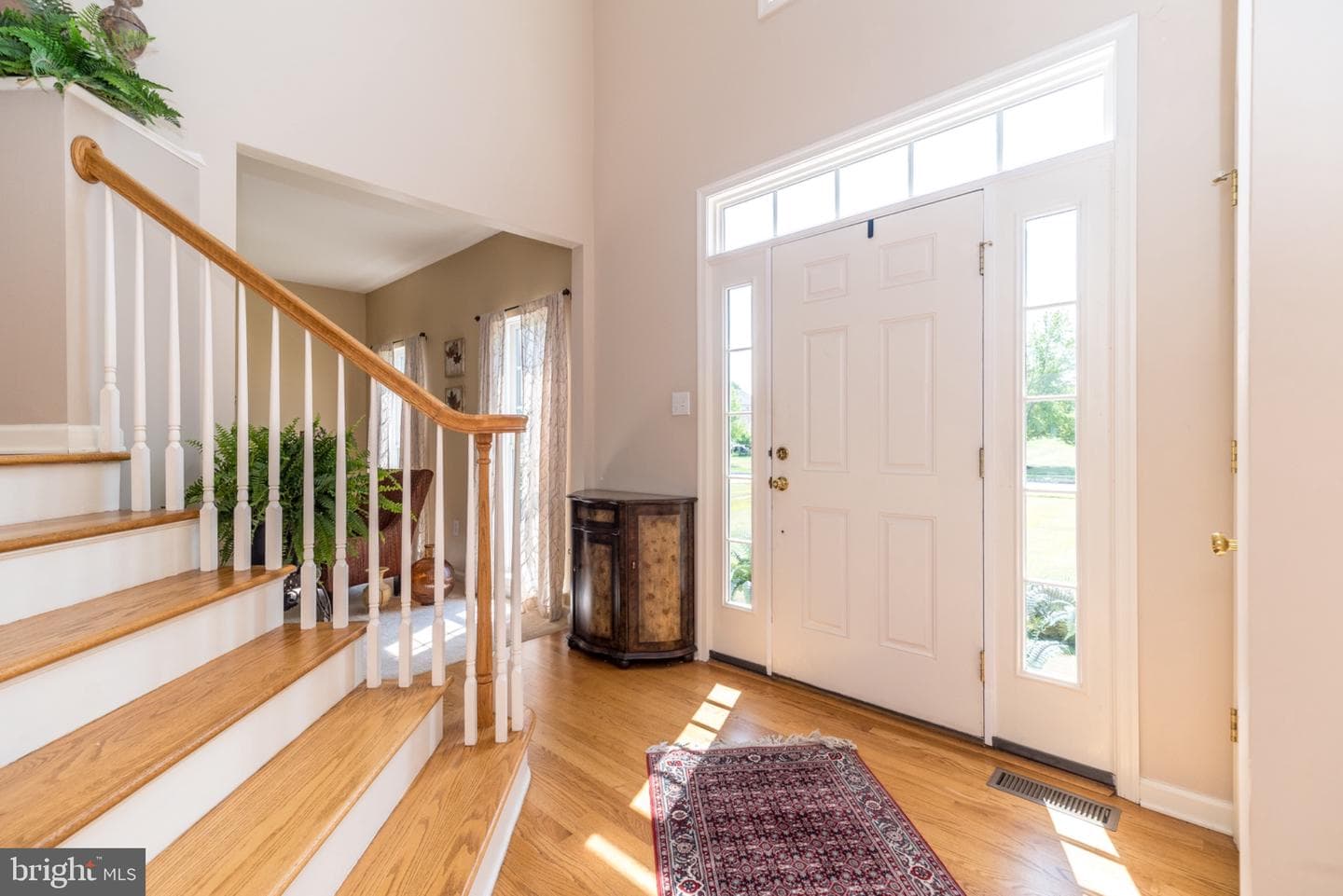1876 Sycamore Drive photo 31