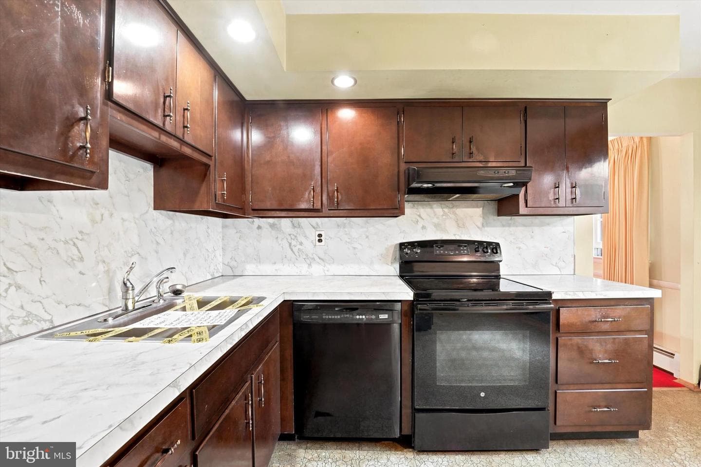 3832 Forest Drive photo 3
