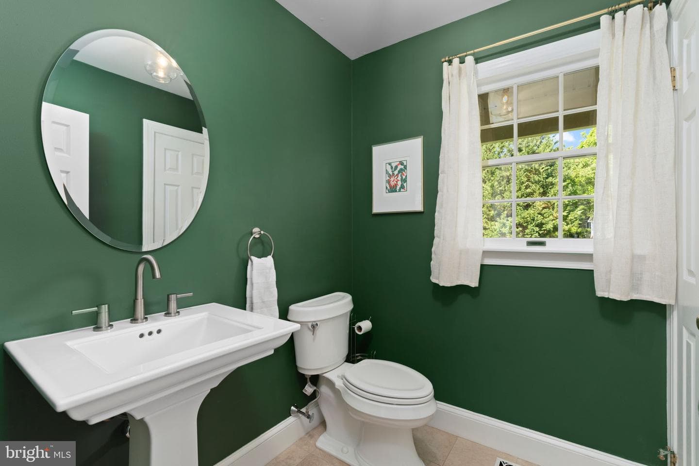 435 Bella Circle photo 19