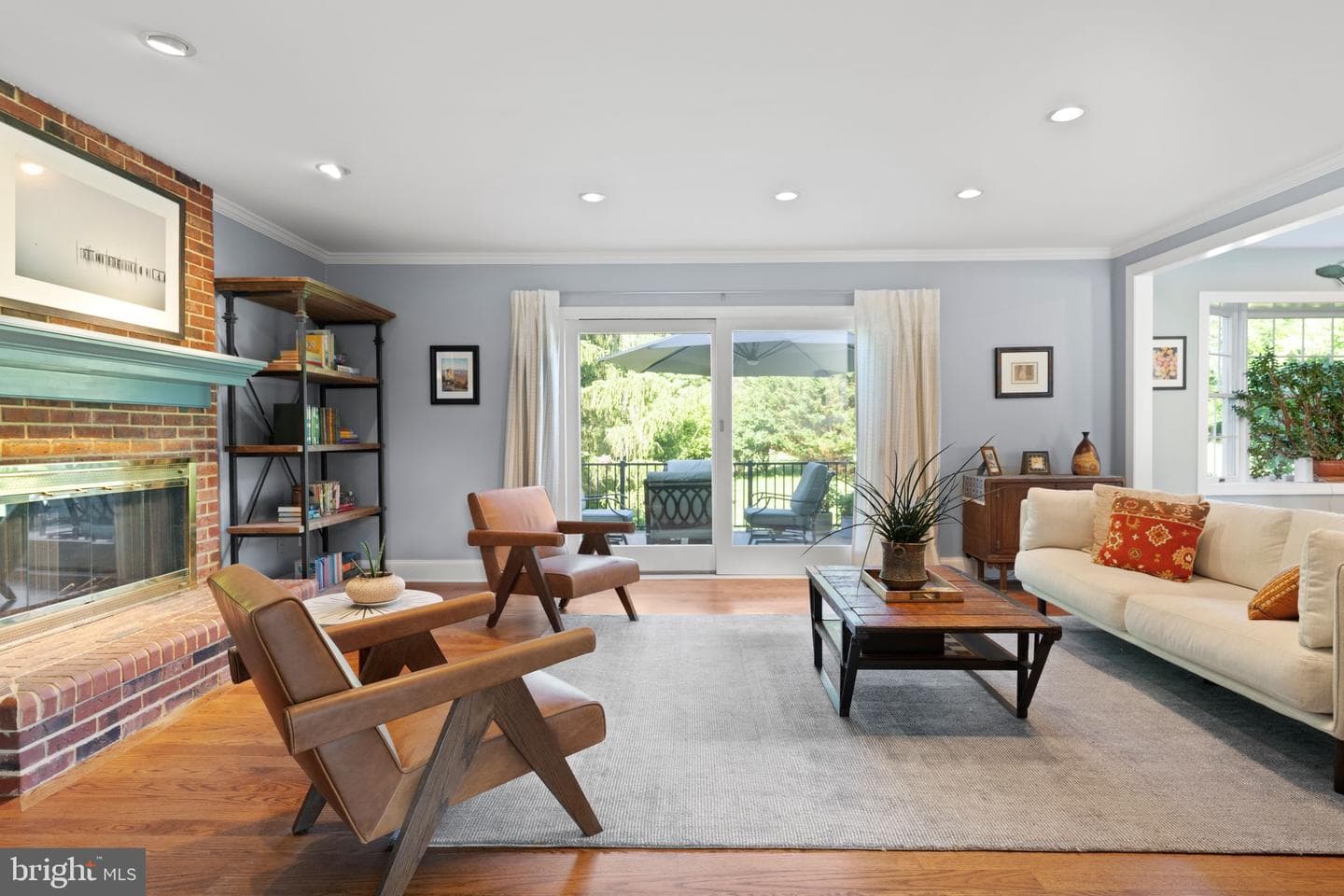 435 Bella Circle photo 5