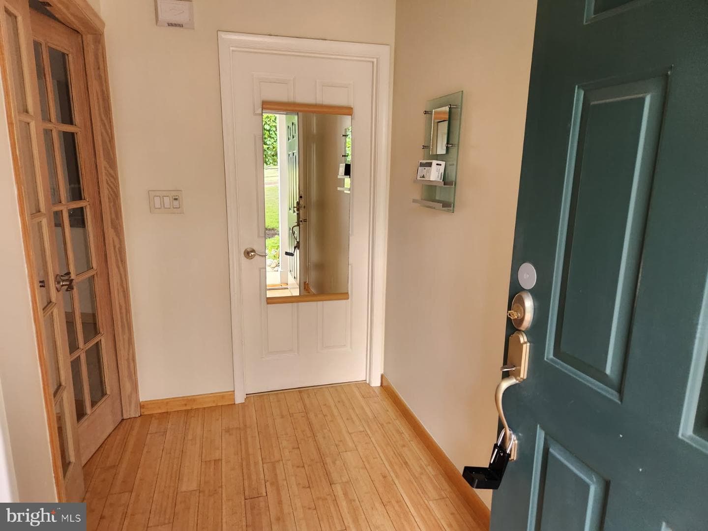 1510 Carol Court photo 3