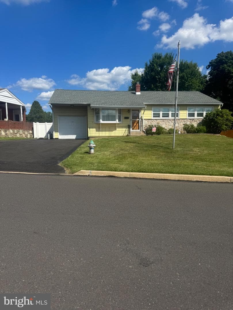 1243 Hiview Drive, Southampton