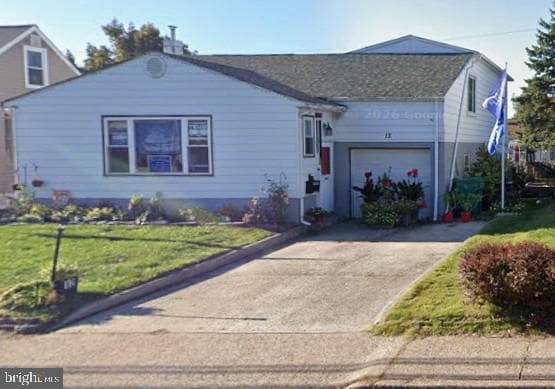 12 Mill Creek Road, Levittown