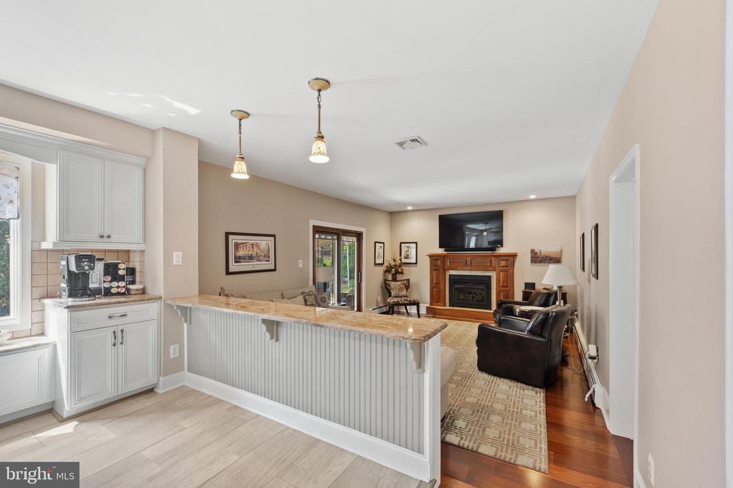 895 Sycamore Drive photo 21