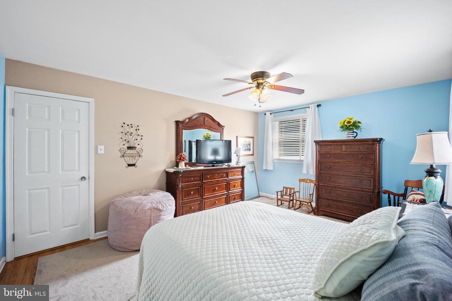 895 Sycamore Drive photo 36