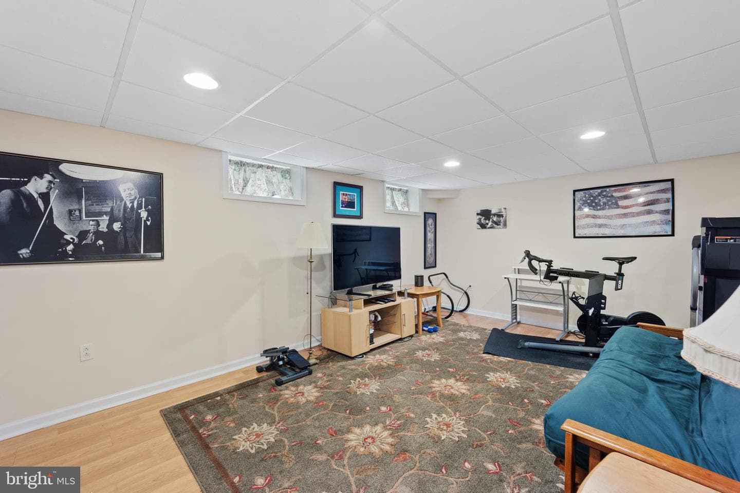 895 Sycamore Drive photo 44