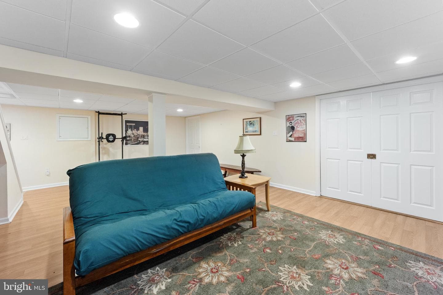 895 Sycamore Drive photo 46