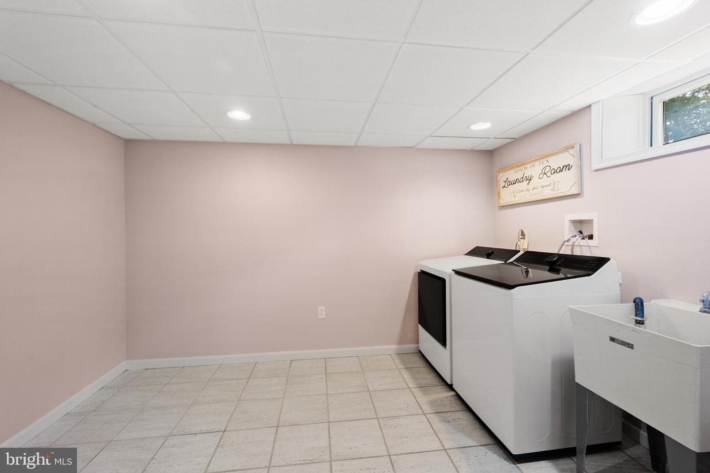 895 Sycamore Drive photo 48