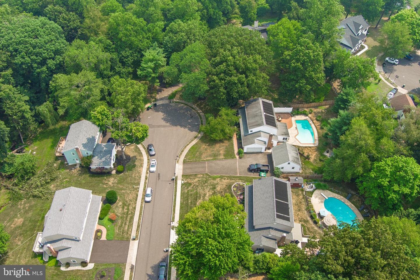 895 Sycamore Drive photo 7