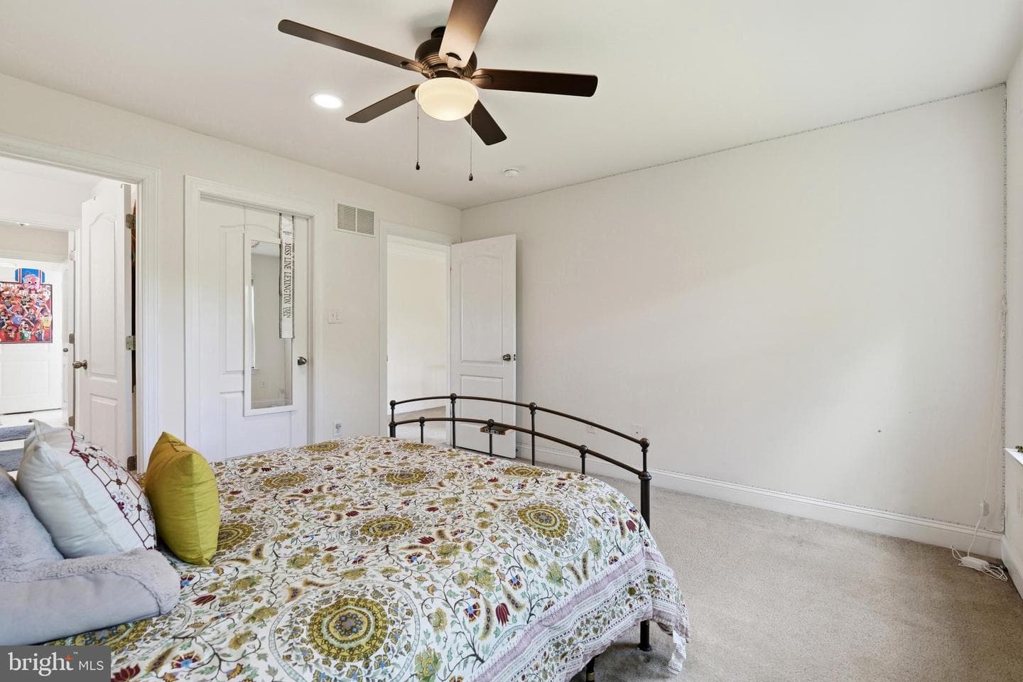914 Hilltown Pike photo 52
