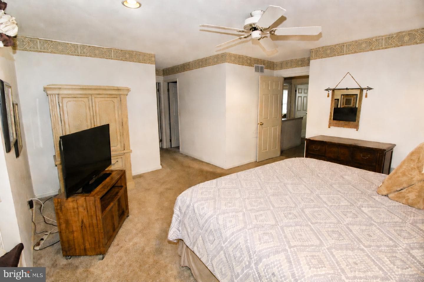 56 Kanon Court photo 16