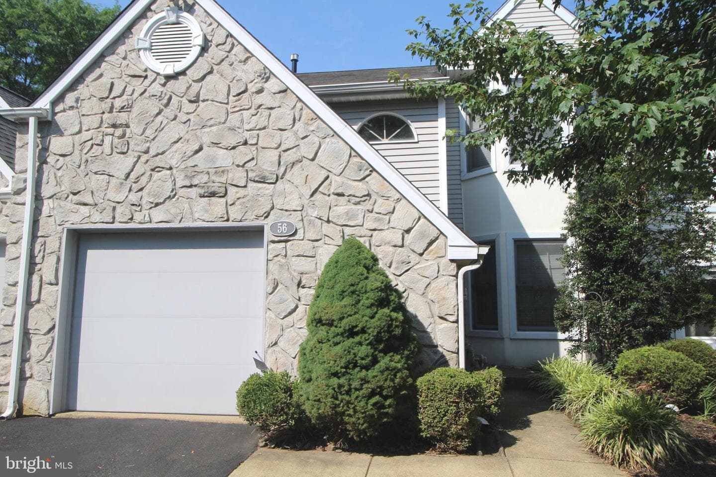 56 Kanon Court photo 2