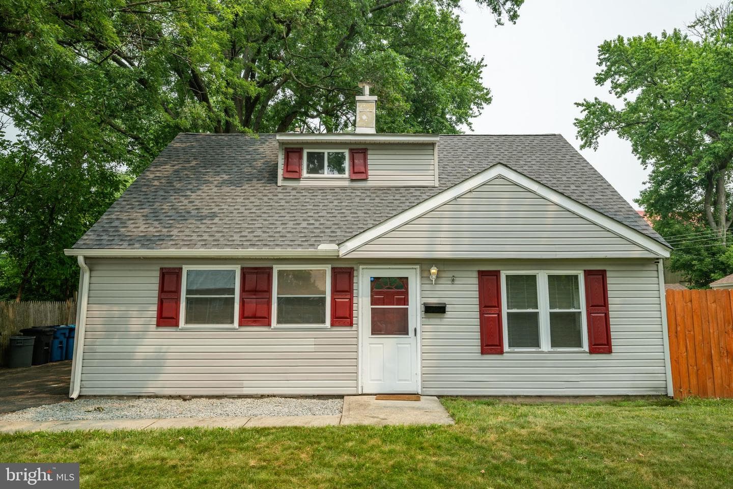 812 Rennard Lane photo 4